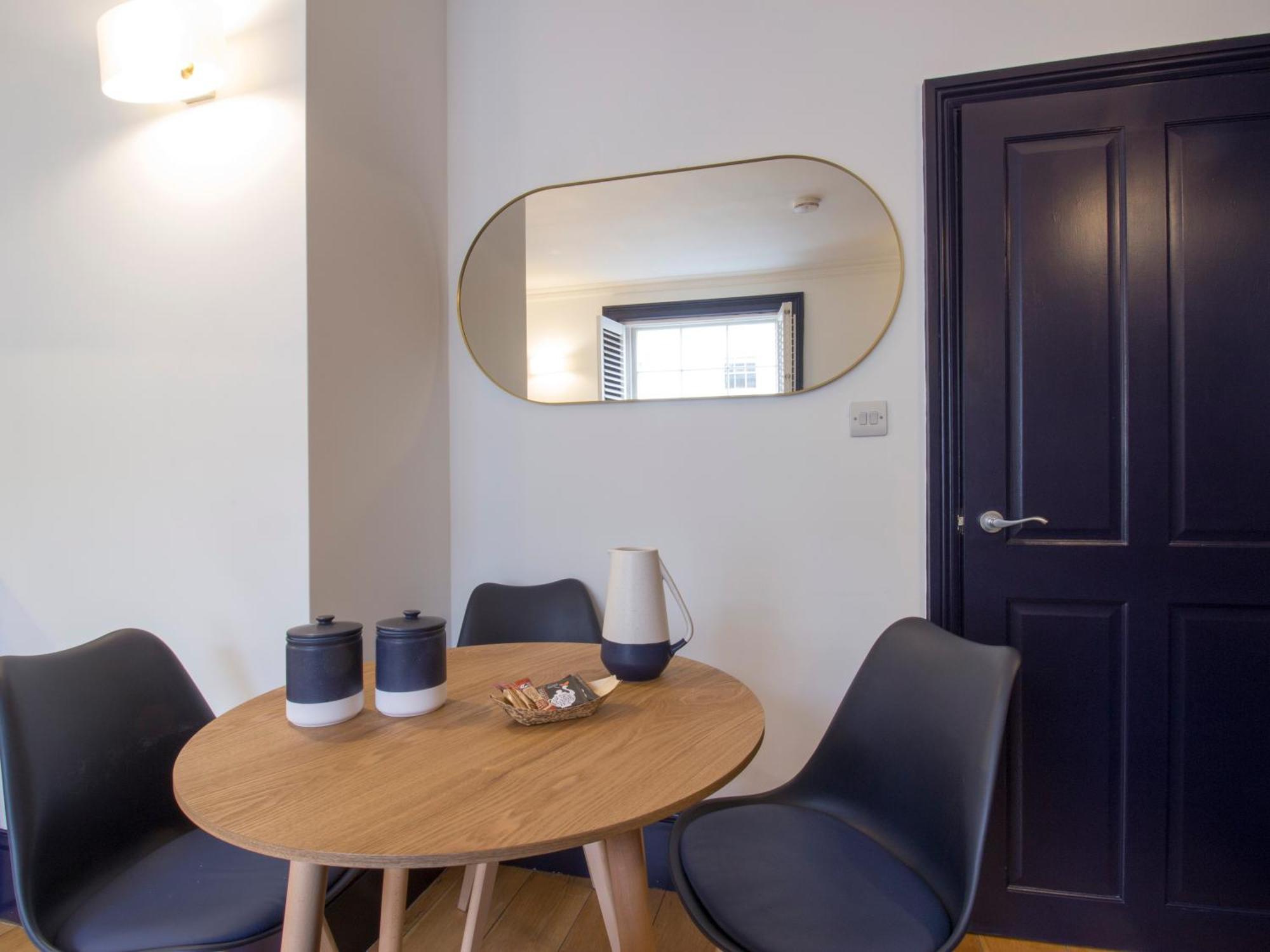 Thames Residences Hyde Park Appartamento *